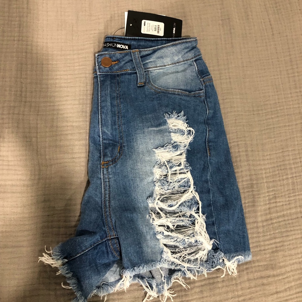Fashion Nova Jean Shorts with rips - Medium Wash - Size S